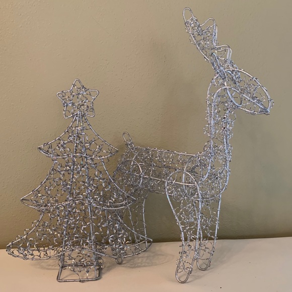 Wire Metal Mesh Reindeer & Christmas Tree - Picture 10 of 16